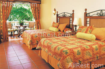 Coral Marien by Hilton 6